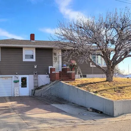 Buy this 3 bed house on 393 6th Street in Eureka, SD 57437