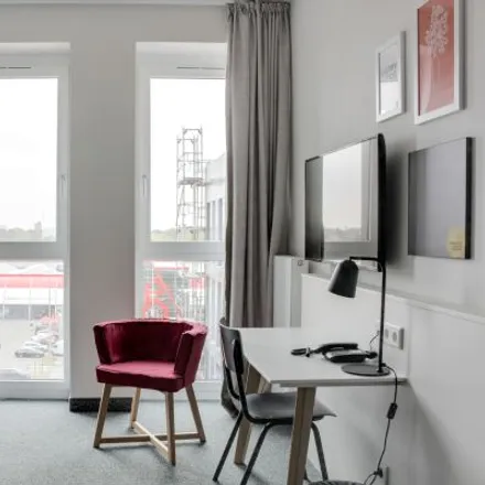 Rent this 1 bed apartment on sylc Apartmenthotel in Kronsaalsweg 88, 22525 Hamburg