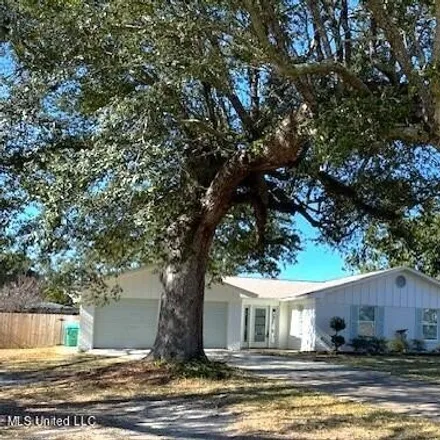 Buy this 3 bed house on 7 Villa Cove Drive in Gulfport, MS 39507
