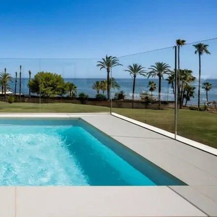 Image 3 - Marbella, Andalusia, Spain - House for sale