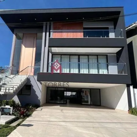 Buy this 4 bed house on Viaduto Pastor Roberto Montanheiro in Centro, São Bernardo do Campo - SP