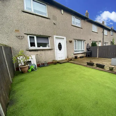 Buy this 3 bed townhouse on Beech Drive in Longridge, PR3 3AD