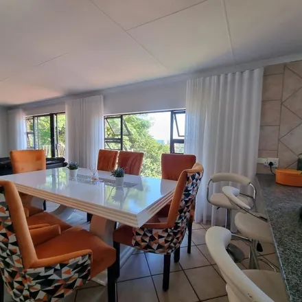 Image 2 - Rockview Road, Doonside, KwaZulu-Natal, 4125, South Africa - Apartment for rent