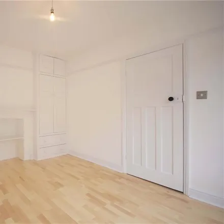 Image 4 - 6 Oxford Road, Cambridge, CB4 3PW, United Kingdom - Duplex for rent