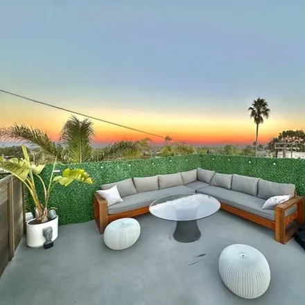 Image 6 - 879 Royal Court, Los Angeles, CA 90291, USA - House for rent