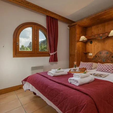 Rent this 3 bed apartment on Argentière in 84 Rue Charlet Straton, 74400 Chamonix-Mont-Blanc