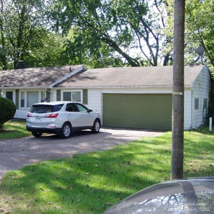 Buy this 4 bed house on 2577 Hearthside Drive in Ypsilanti Township, MI 48198