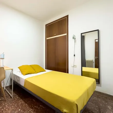 Rent this 1 bed room on Carrer Mare de Déu del Carmel in 08001 Barcelona, Spain