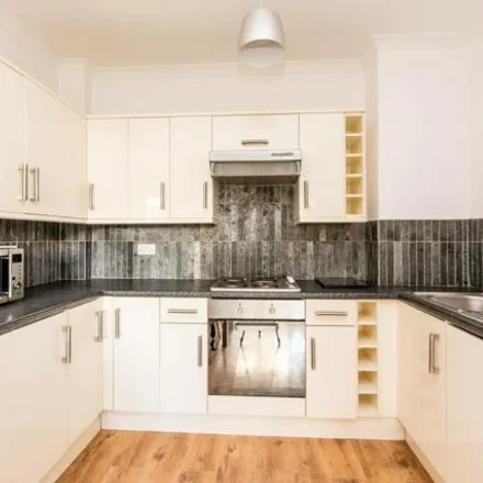 Buy this 1 bed apartment on Wellesley Court in London, W9 1RL