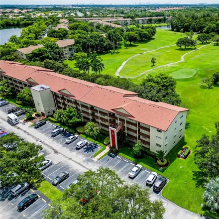 Image 1 - 12800 Southwest 7th Court, Pembroke Pines, FL 33027, USA - Condo for sale