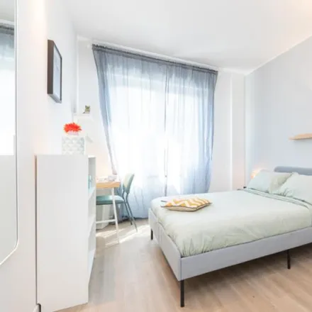 Rent this 3 bed room on Via Vespri Siciliani in 70, 20146 Milan MI