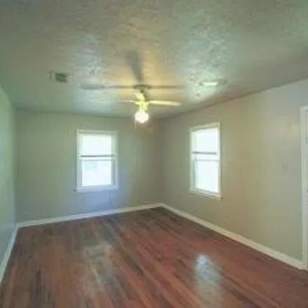 Image 5 - 2611 28th Street, Lubbock, TX 79410, USA - House for rent