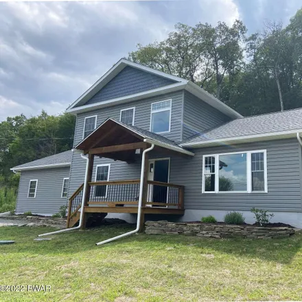 Buy this 3 bed house on 300 Gumbletown Road in Paupack, Pike County