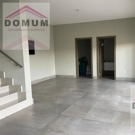 Buy this studio house on Paseo del Bosque in Cumbres 2do Sector, 64370 Monterrey
