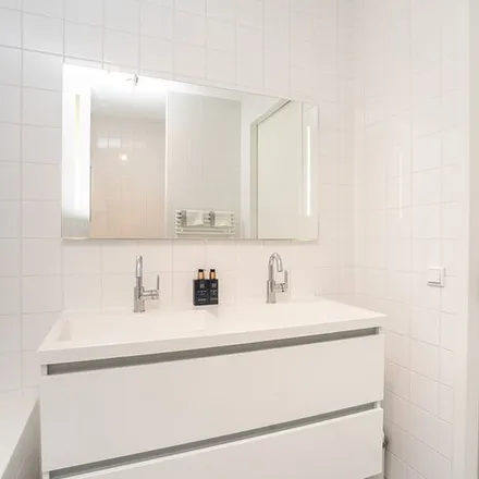 Rent this 3 bed apartment on Tommaso Albinonistraat 86 in 1083 HM Amsterdam, Netherlands