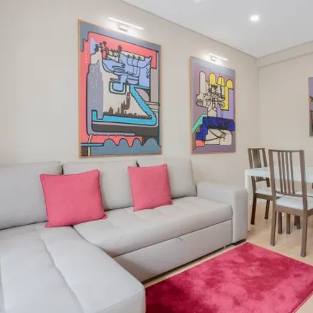 Rent this 3 bed apartment on Rua da Alegria 2125 in 4200-026 Porto, Portugal