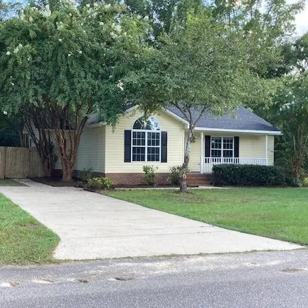 Buy this 3 bed house on 1137 Heriot Street in Clarendon County, SC 29102