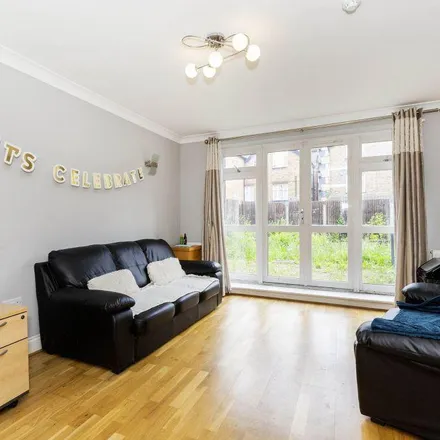 Image 2 - 23 Heathfield Park, Willesden Green, London, NW2 5JD, United Kingdom - Apartment for rent