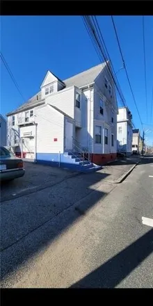 Buy this 14 bed house on 380 Blackstone Street in Providence, RI 02907