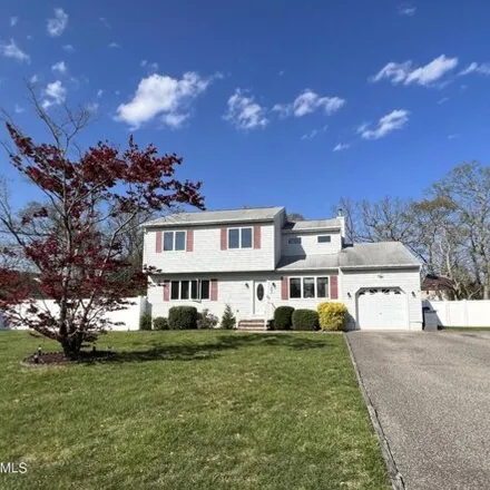 Rent this 3 bed house on 404 Drum Point Road in Brick Township, NJ 08723