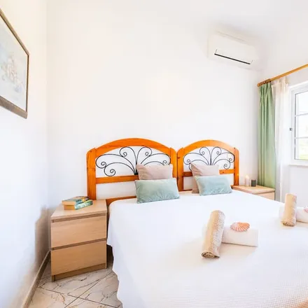Rent this 5 bed house on 8200-001 Distrito de Évora