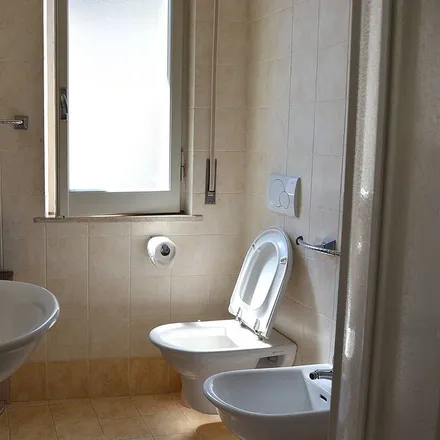 Image 3 - Roseto degli Abruzzi, Teramo, Italy - Apartment for rent