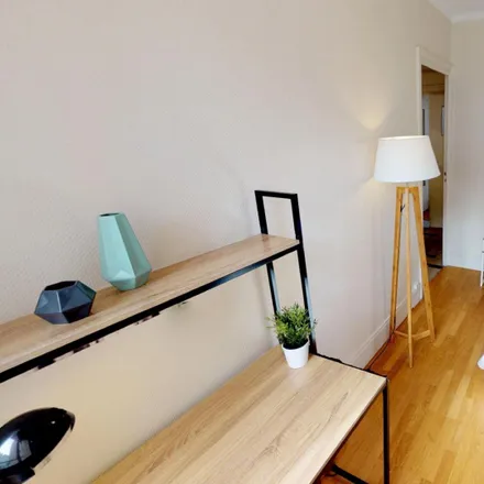 Rent this 3 bed room on 275 Rue Garibaldi in 69003 Lyon, France