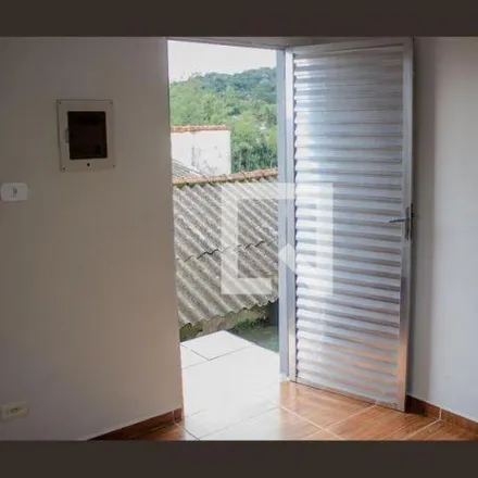 Rent this 2 bed house on Rua Quintino Bocaiuva in Núcleo Colonial, Ribeirão Pires - SP