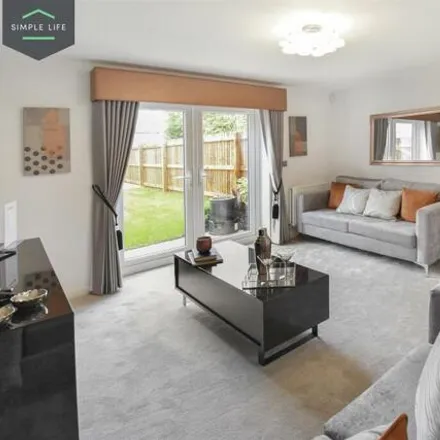 Image 2 - Matalan, Holybrook Avenue, Bradford, BD10 0QN, United Kingdom - Duplex for rent