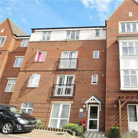 Rent this 2 bed apartment on unnamed road in London, SE25 4FG