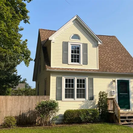 Rent this 3 bed house on 21 Overton Street in Sayville, Suffolk County