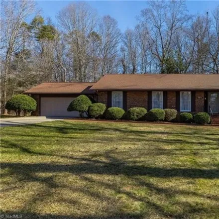 Buy this 3 bed house on 4673 Forestmanor Drive in Clemmons, NC 27103