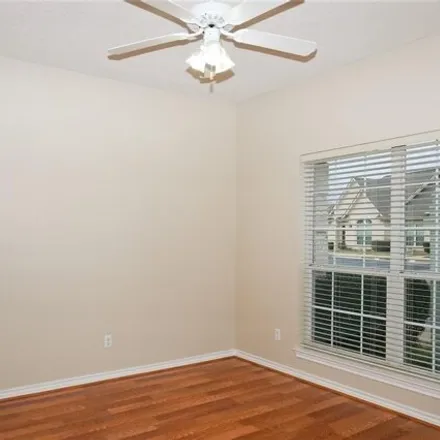 Image 7 - 324 Fraternity Row, College Station, TX 77845, USA - Condo for sale