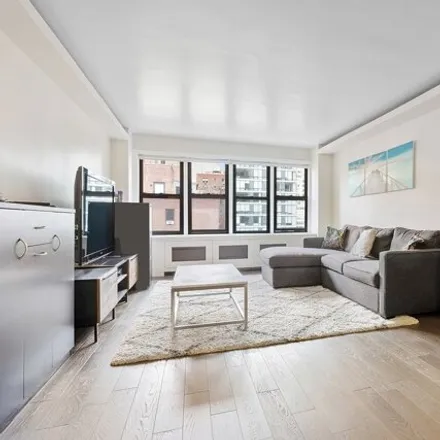 Buy this 1 bed condo on 155 East 38th Street in New York, NY 10016