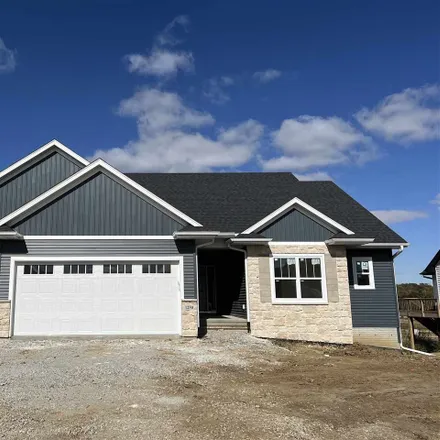 Buy this 5 bed house on Ogden Lane in North Liberty, IA 52317