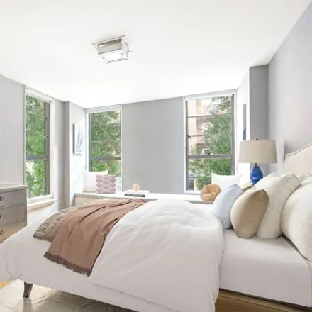 Image 6 - 22 West 13th Street, New York, NY 10011, USA - Apartment for sale
