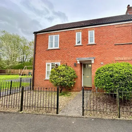 Rent this 4 bed house on Hopton Close in Ledbury, HR8 2FD