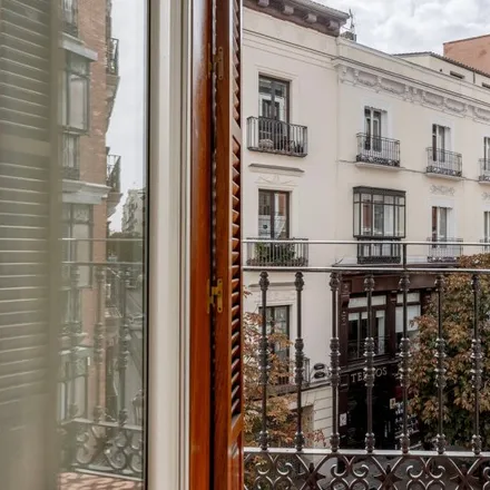 Image 5 - Mohamed, Calle de la Magdalena, 28012 Madrid, Spain - Apartment for rent