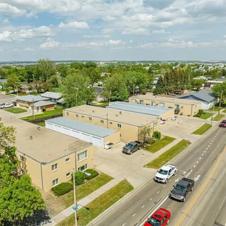 Image 1 - 1914-2012 Divide Ave E, Bismarck, North Dakota, 58501 - House for sale
