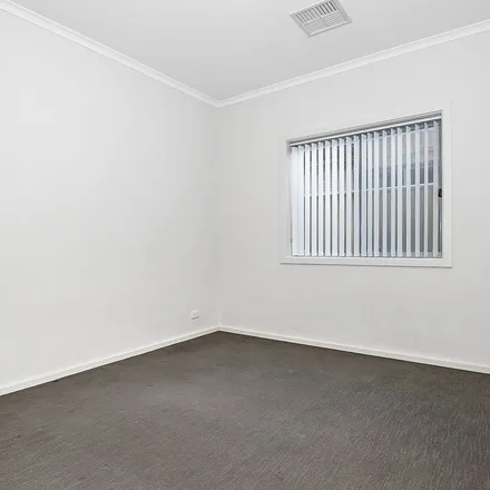 Rent this 3 bed apartment on Park Terrace in North Plympton SA 5037, Australia