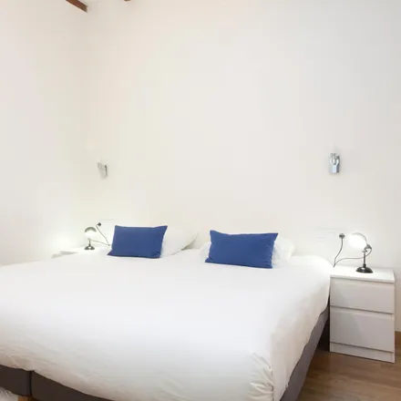Rent this 2 bed apartment on Syra Coffee in Carrer de Margarit, 08001 Barcelona