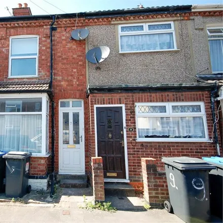 Rent this 2 bed townhouse on Victoria Avenue in Rugby, CV21 2BY
