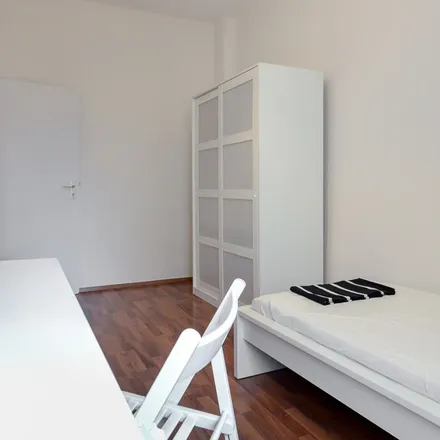 Rent this 1 bed apartment on M. C. Mueller in Fraunhoferstraße 2, 80469 Munich