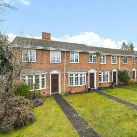 Rent this 2 bed house on Lower Edgeborough Road in Guildford, GU1 2EU