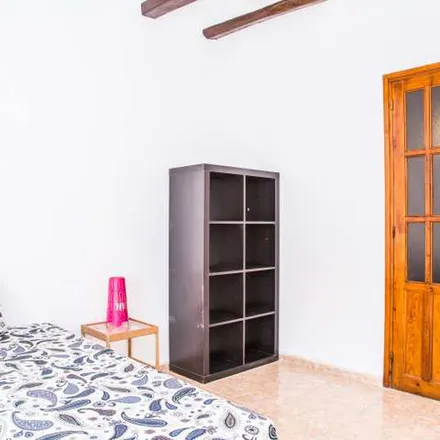 Rent this 3 bed apartment on Carrer de Lancaster in 20, 08001 Barcelona