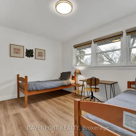 Rent this 3 bed apartment on Wilson Avenue Public School in 221 Wilson Avenue, Kitchener