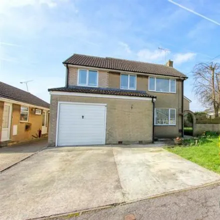 Buy this 4 bed house on unnamed road in Clowne, S43 4LB