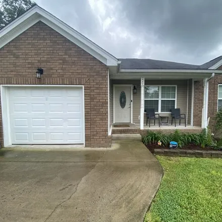 Buy this 3 bed house on 2231 Ruth Street in Springfield, TN 37172