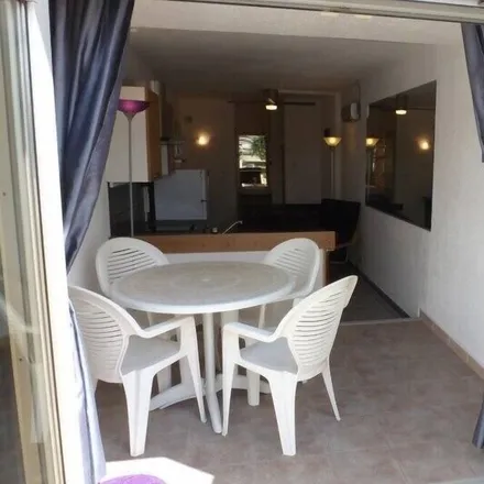Image 4 - Rue Grand Cap, 34300 Agde, France - Apartment for rent