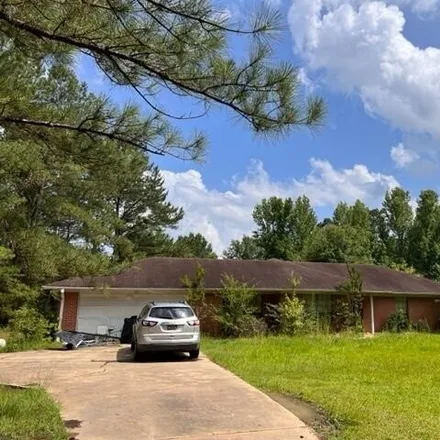 Buy this 3 bed house on South Natchez Street in Kosciusko, MS 39090
